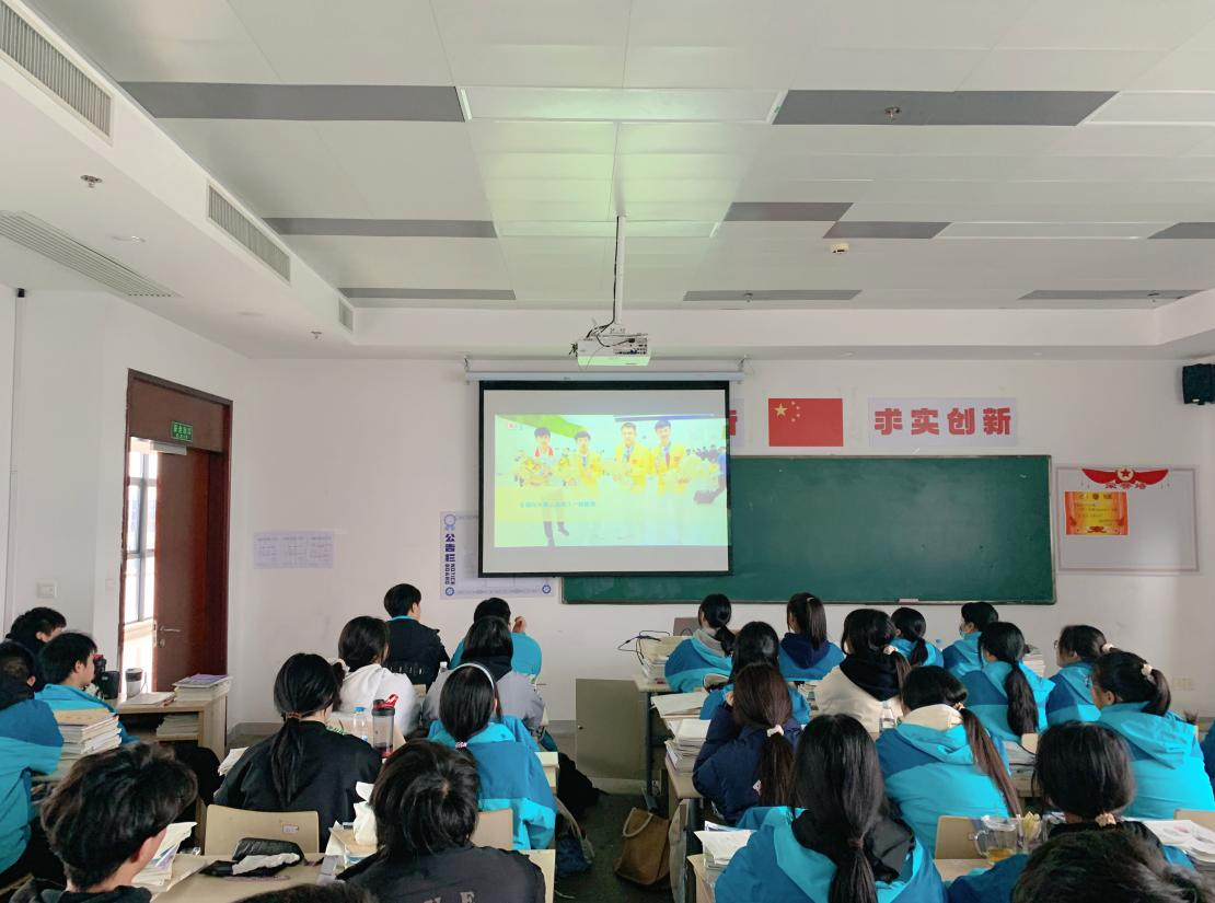 我校开展 “心向阳光，春暖花开“320心理健康周系列活动
